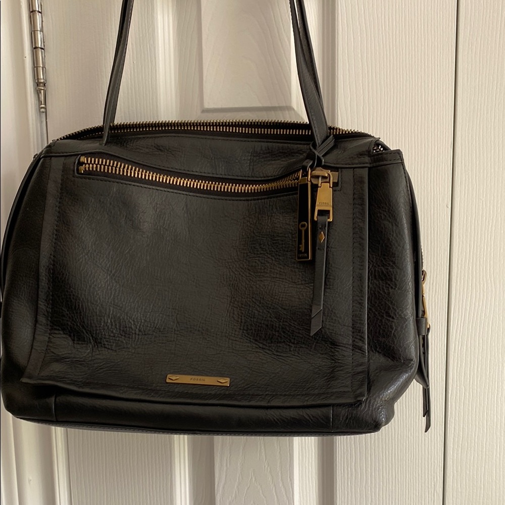 Fossil Black Leather Shoulder Bag with Gold Accents